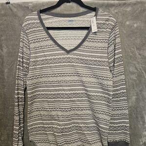 NWT Old Navy Arctic Pattern V Neck Thermal Top XXL